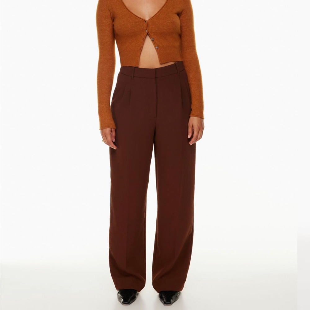 Aritzia effortless pant